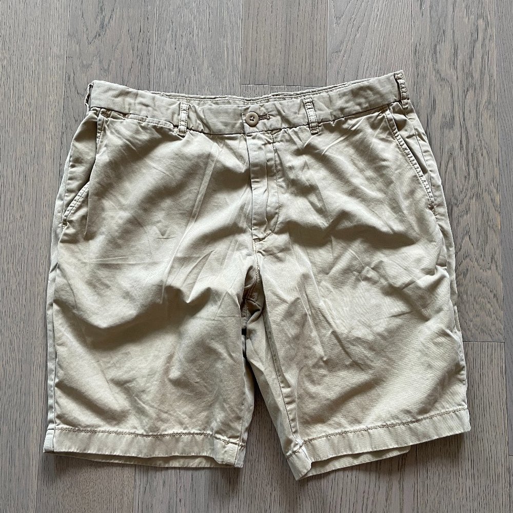 Uniqlo Men's Tan Shorts Size L 33-36